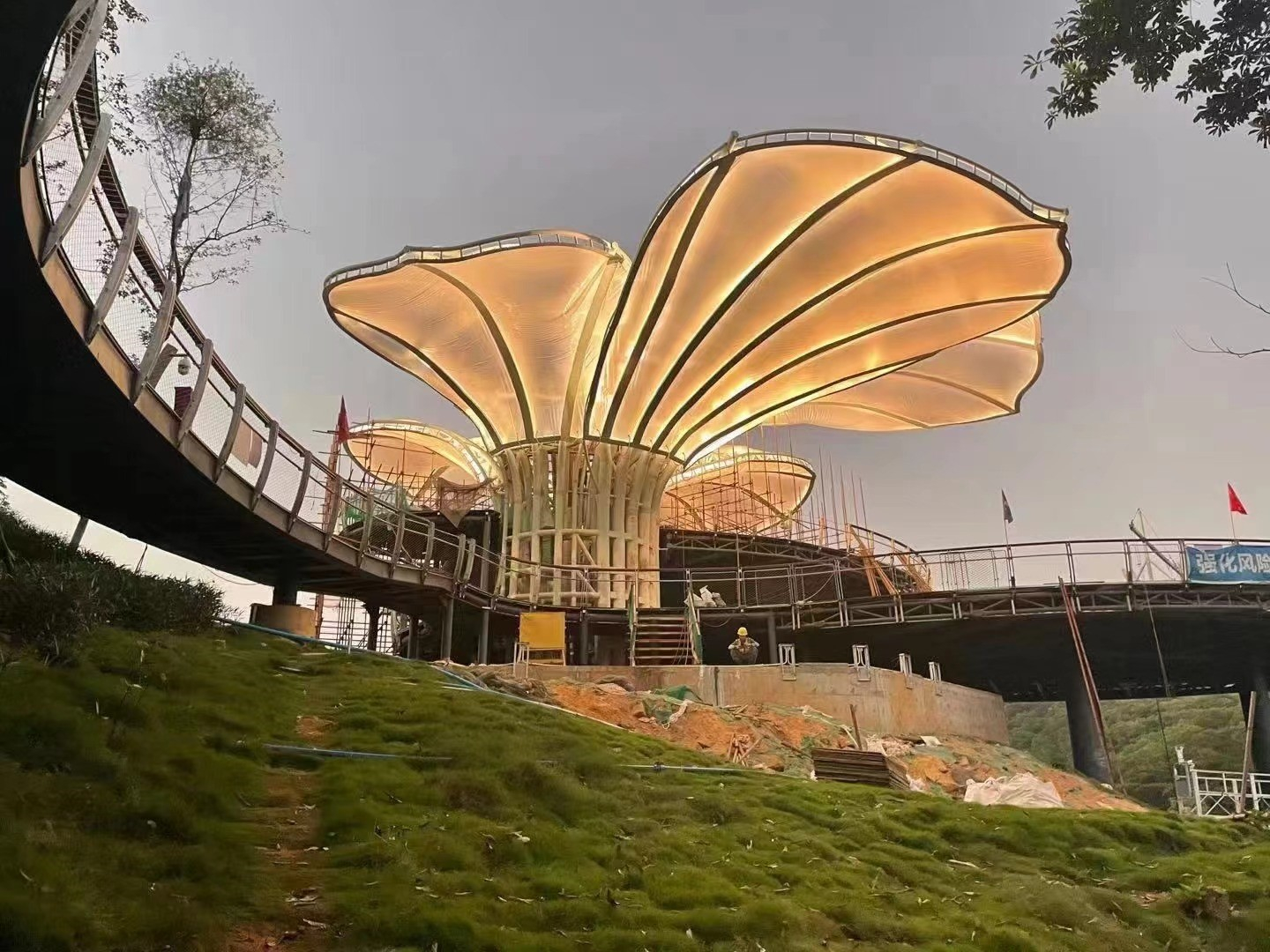 感恩有你，回顾我们不平凡的一年